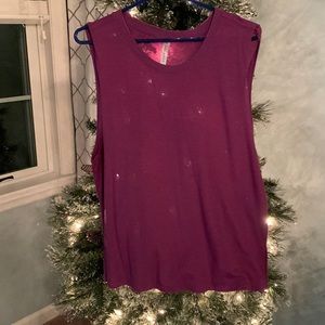 Fabletics- workout shirt never worn